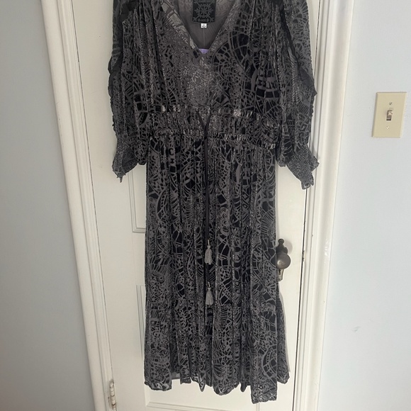 BEAUTIFUL NWOT JOHNNY WAS JADE Silk/Rayon Dress!! - Picture 2 of 5